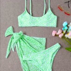 Brand new SHEIN bikini with sarong